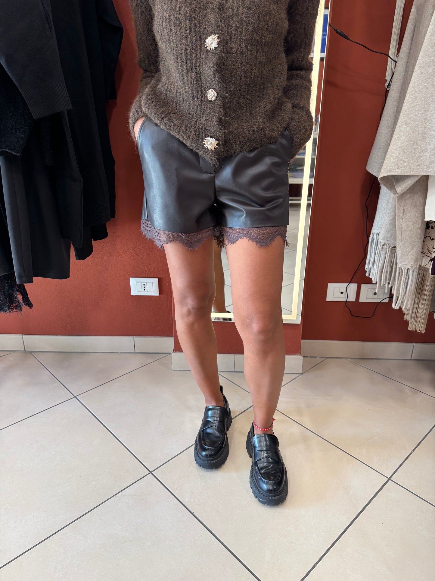 Susymix- Pantaloncino in ecopelle