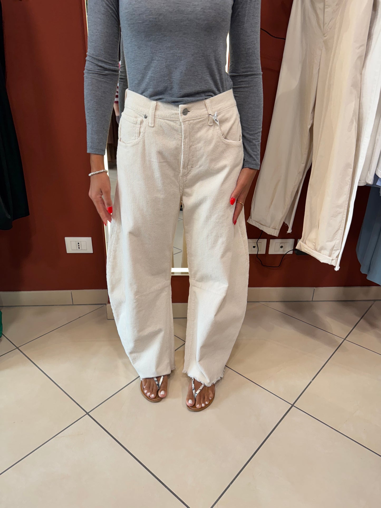 Susymix- Pantalone Barrel in velluto
