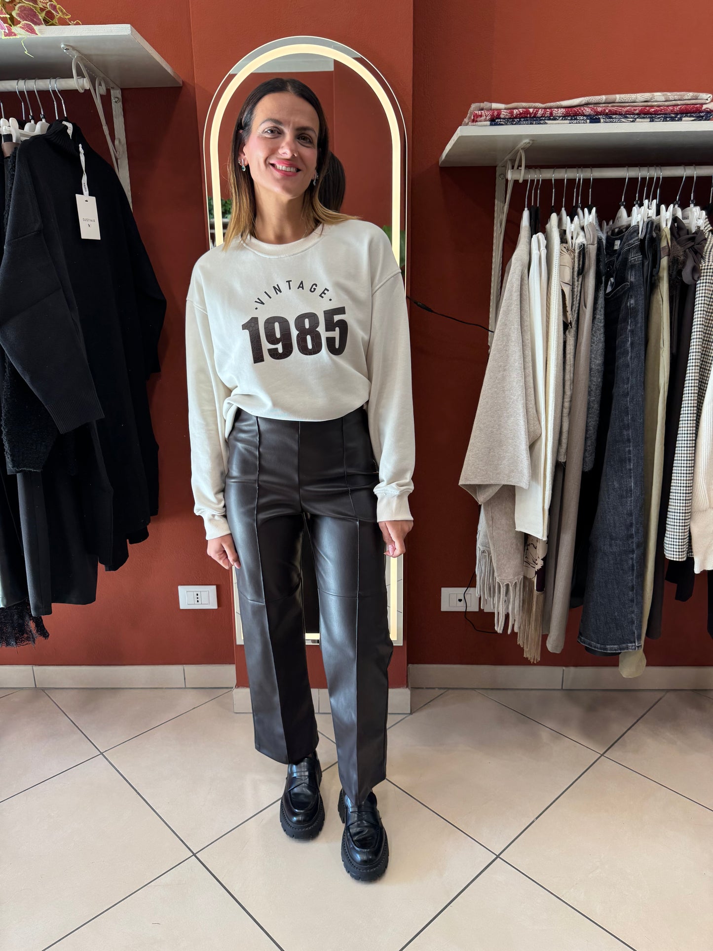 Susymix- Pantalone in ecopelle moro
