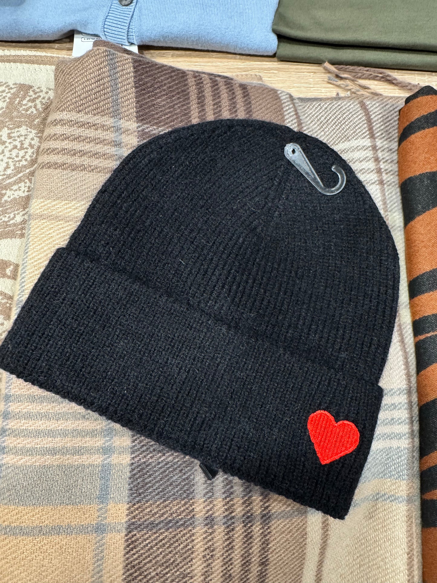 Susymix-Berretta cuoricini