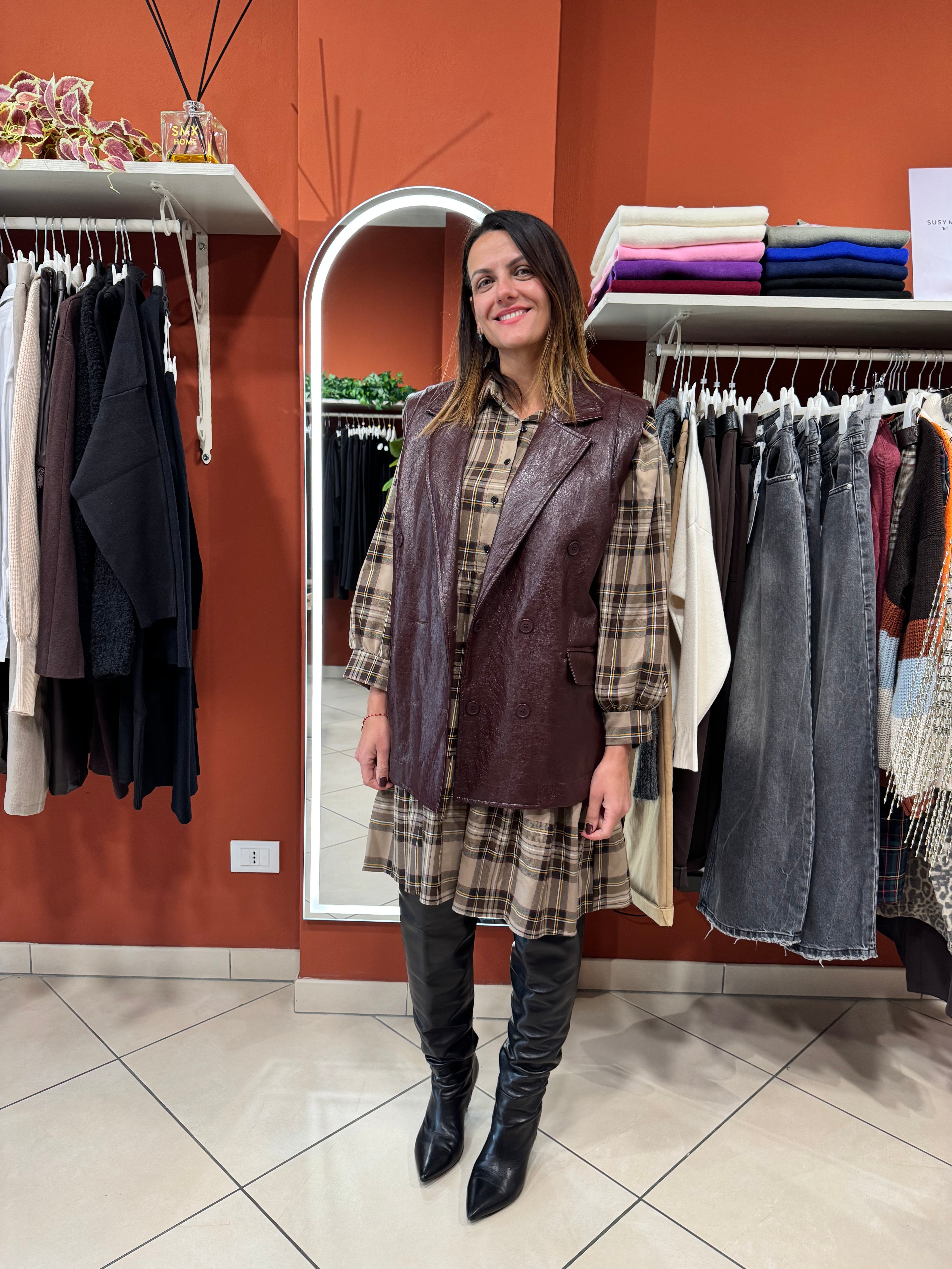 Rocknroll- Abito modello alla bebè