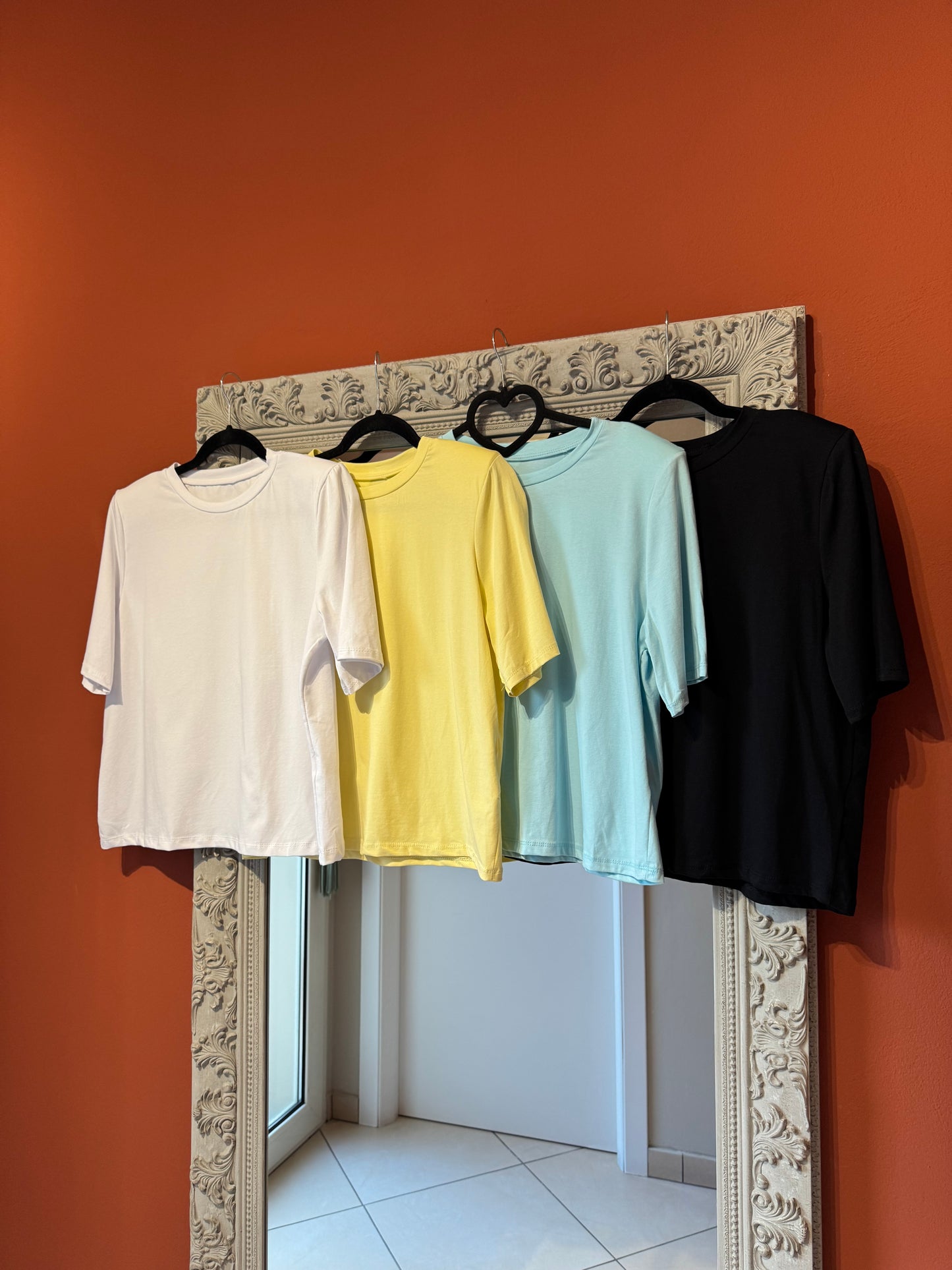 Rocknroll-T-shirt con spallina