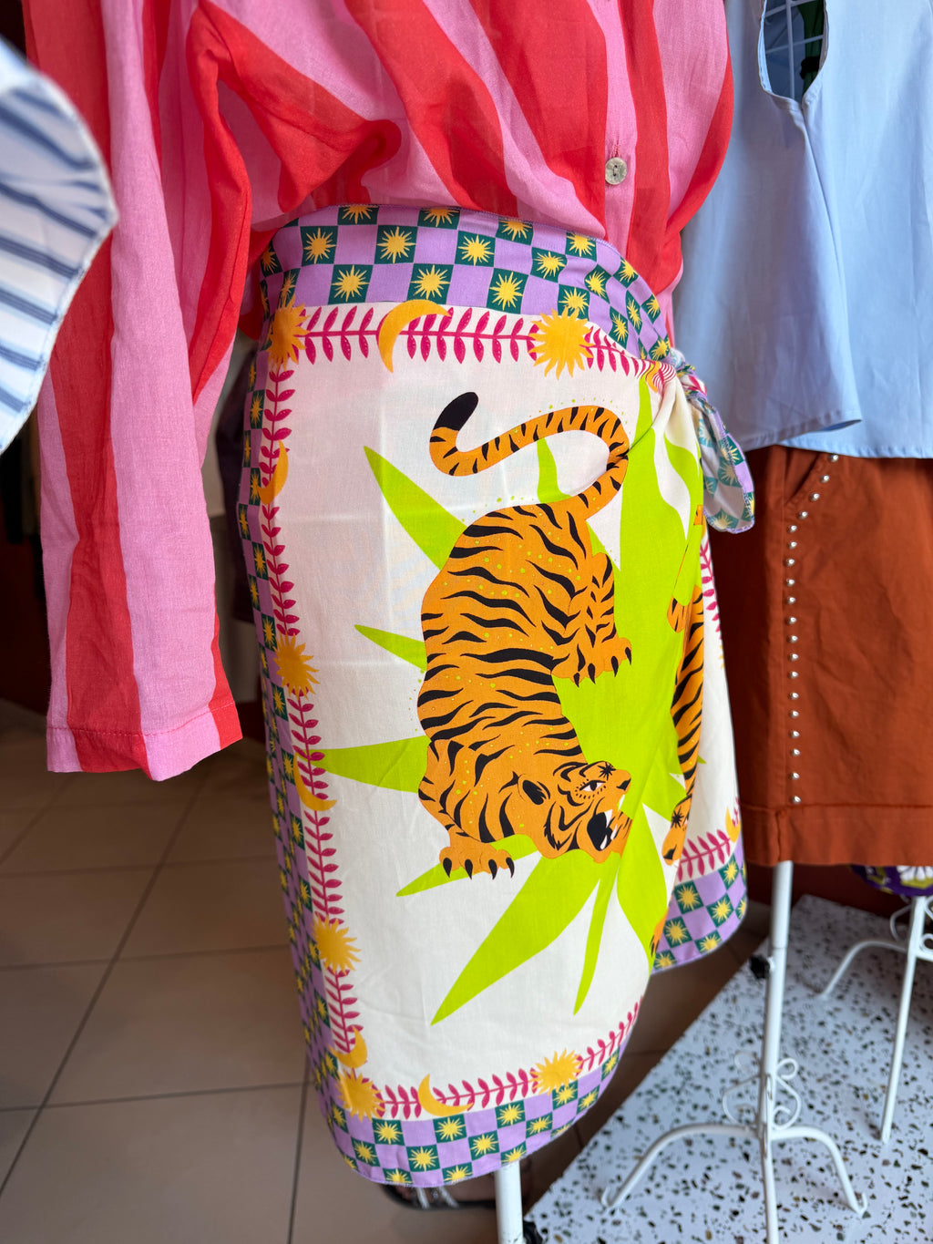 Gonna a pareo corta stampa tigre-Rocknroll