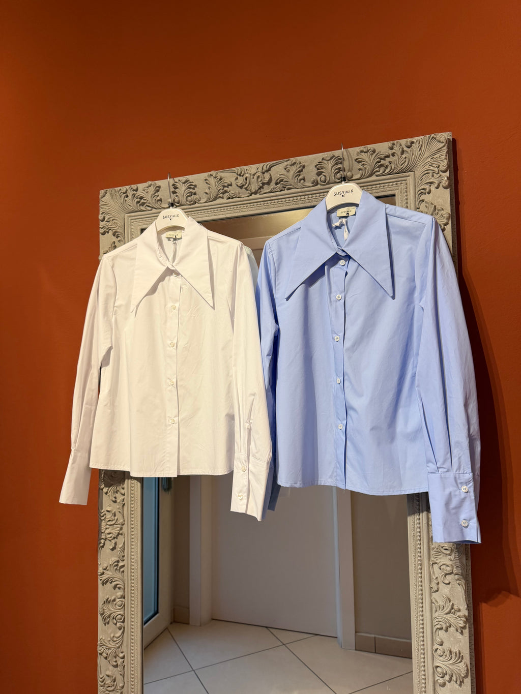 Camicia con collo a lancia -Susymix