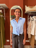Camicia smanicata con spallina imbottita- Susymix