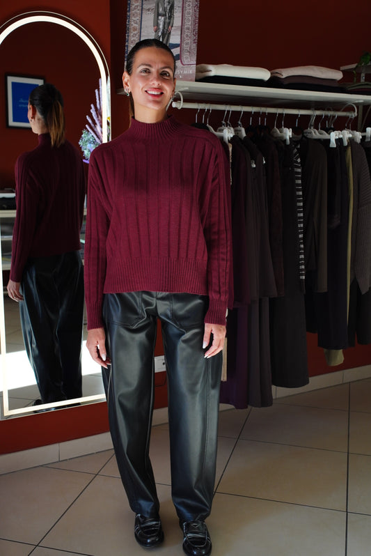 Susymix-Pantalone in ecopelle modello ovetto