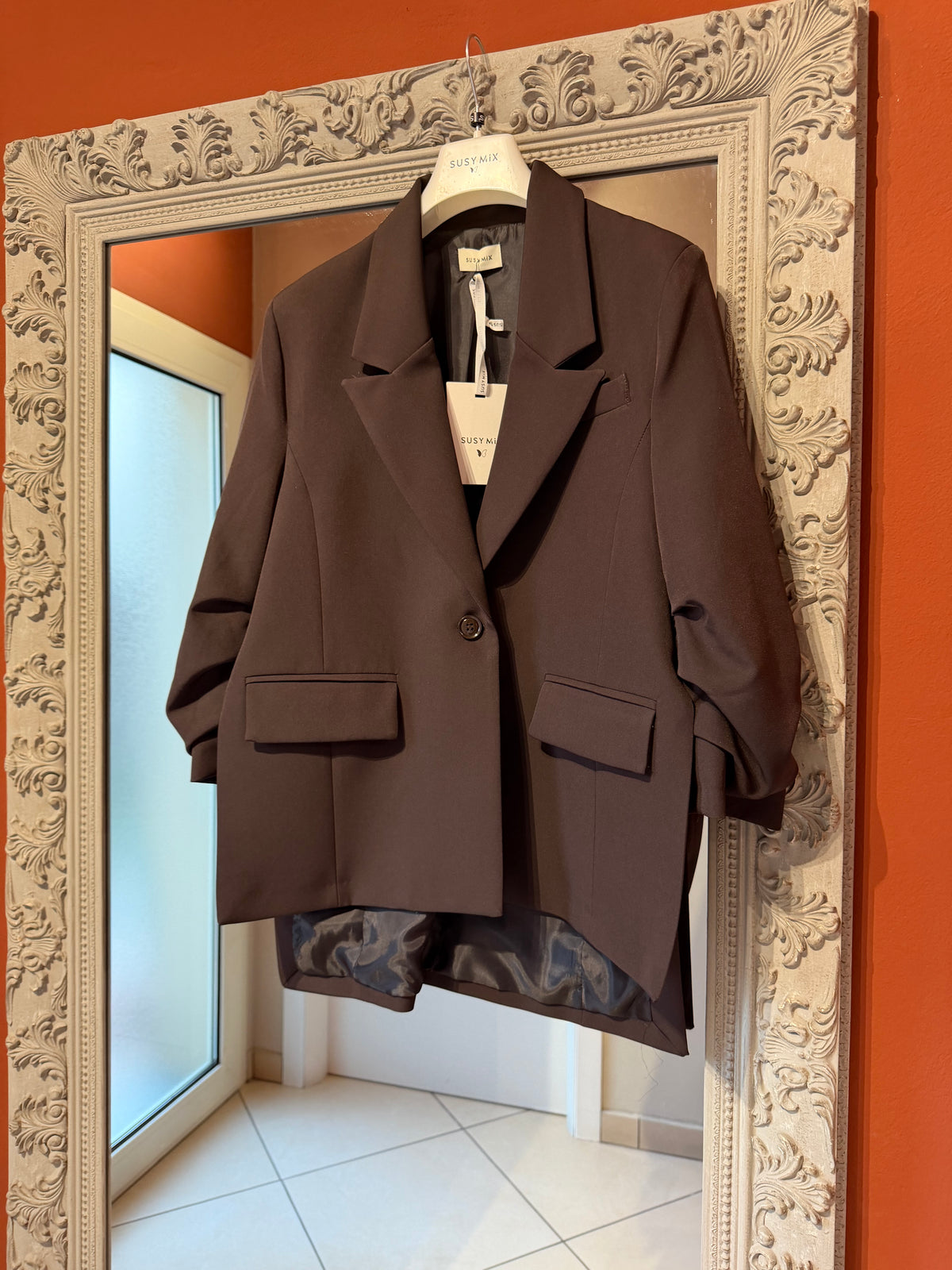 Blazer con manica arricciata-Susymix