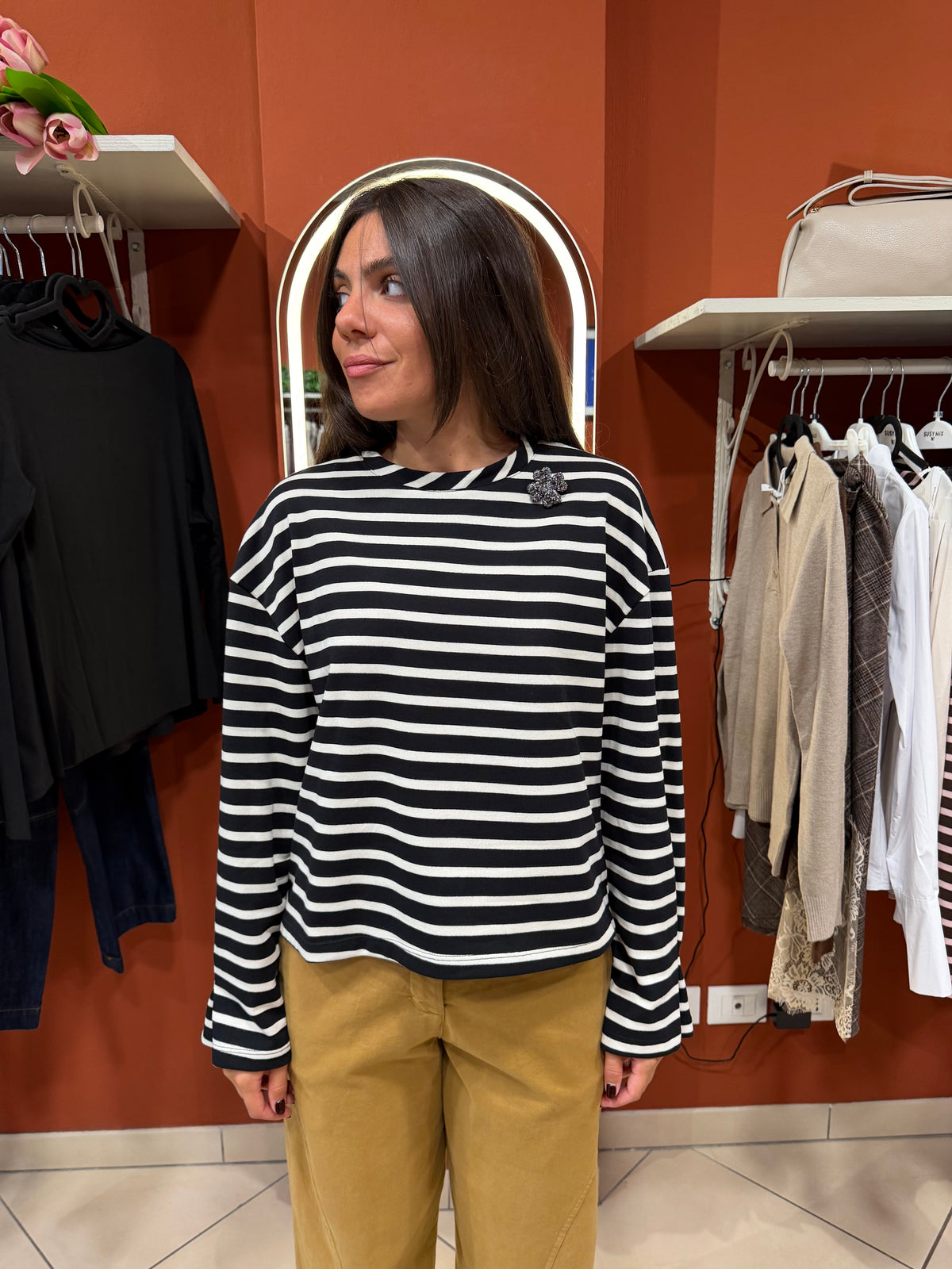 Maglia a righe con spilla -Rocknroll