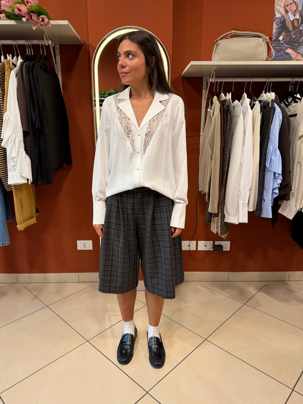 Camicia scollo a V con pizzo-Susymix