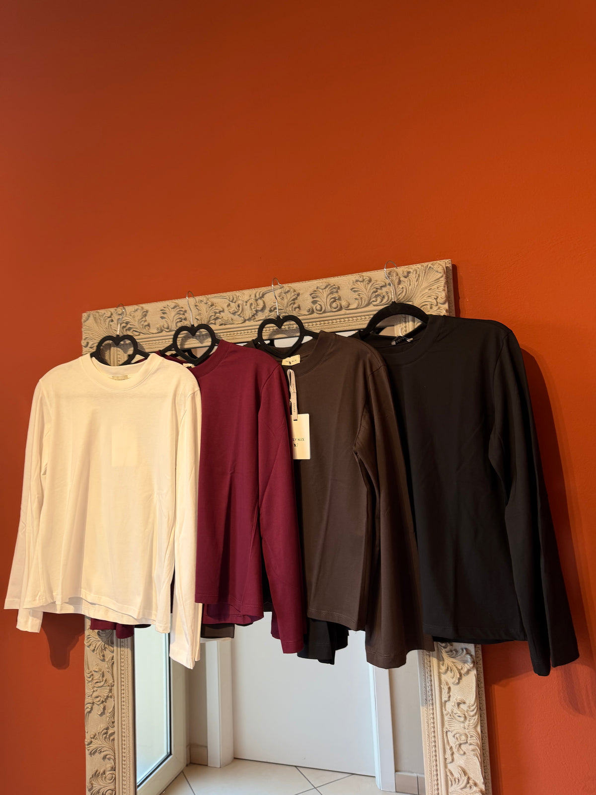 T-shirt con manica lunga svasata -Susymix