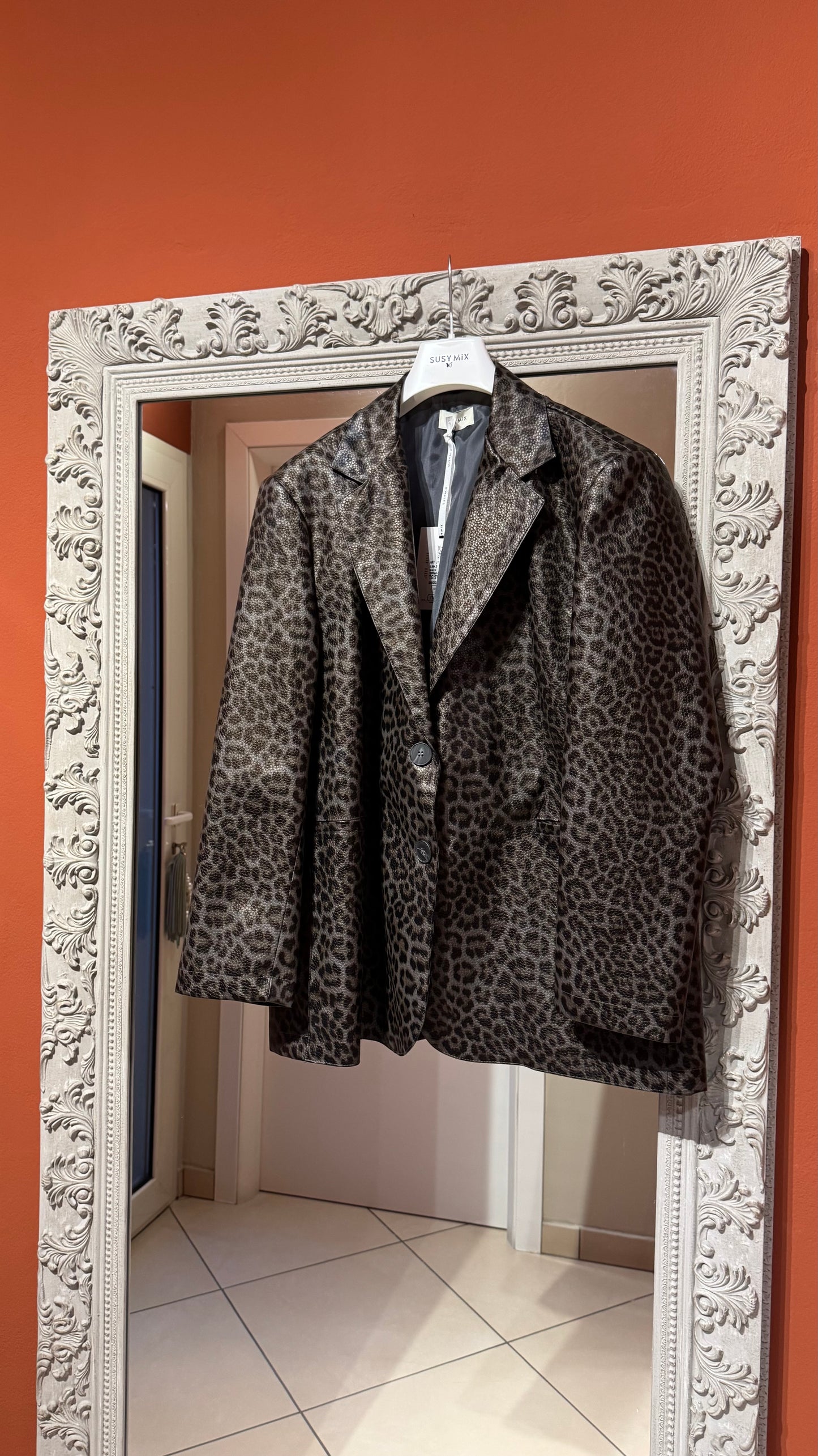 Susymix- Blazer strutturato Leo
