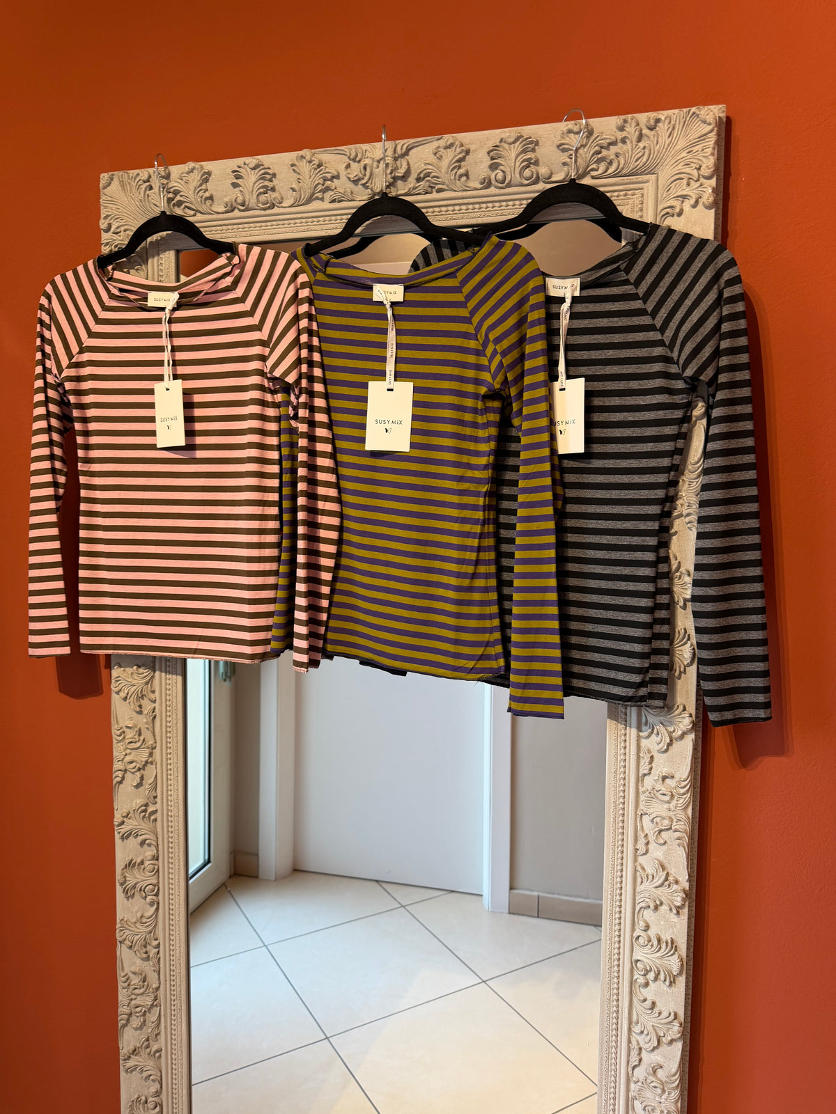 Maglia barchetta a righe colorate -Susymix